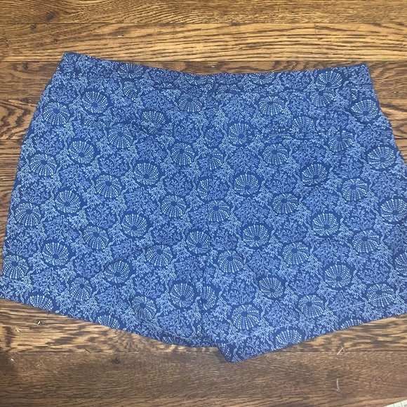 Old Navy coral reef shorts - Picture 6 of 6